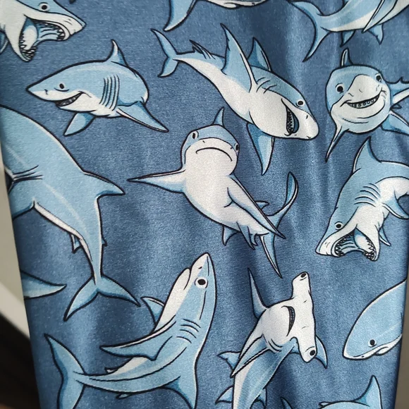 Blackmilk Ocean Blue Shark Leggings - Picture 2 of 3